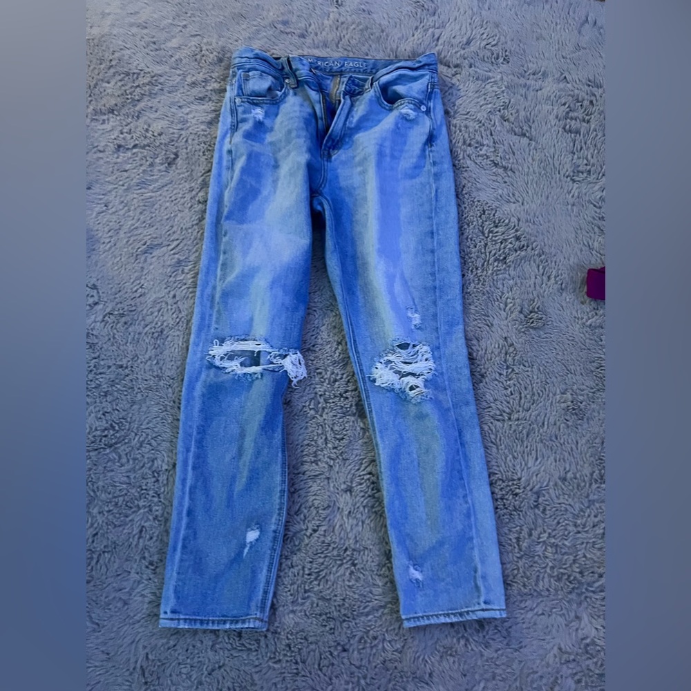 American Eagle Mom Jeans